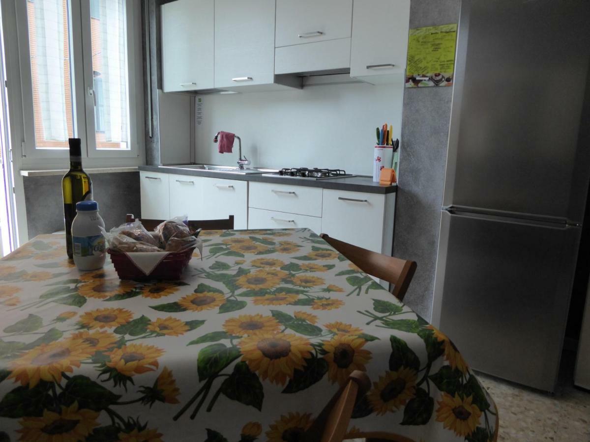 Casa Clemente In Cit Turin - Vicino A Porta Susa E Metro Turim Exterior foto